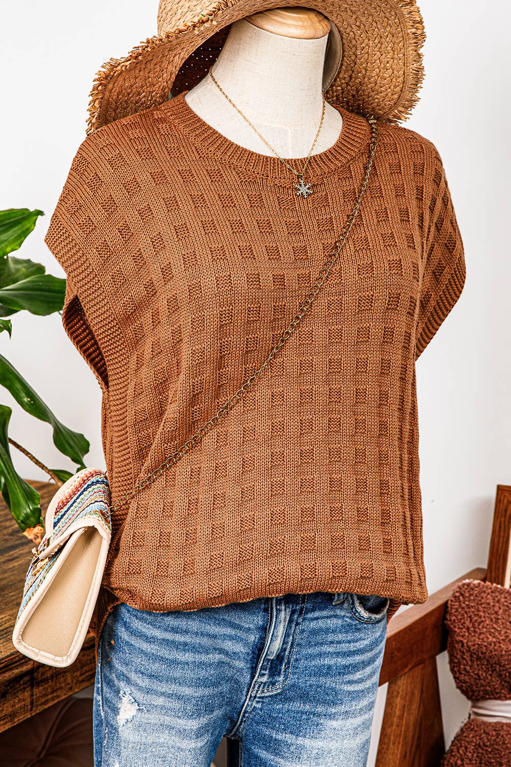 Round Neck Textured Knit Sweater Vest